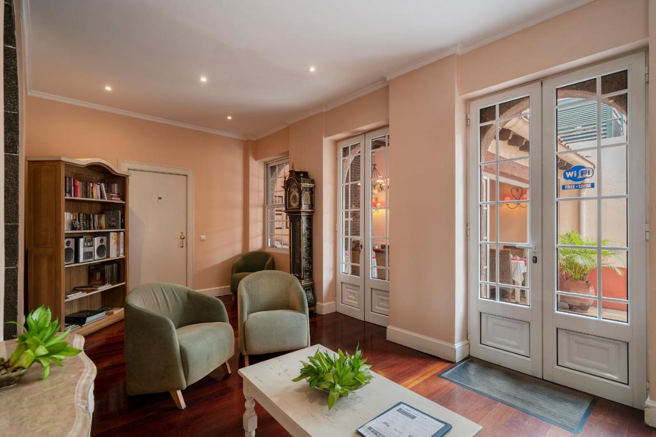 Residencial Mariazinha By Petit Hotels Φουνκάλ Εξωτερικό φωτογραφία