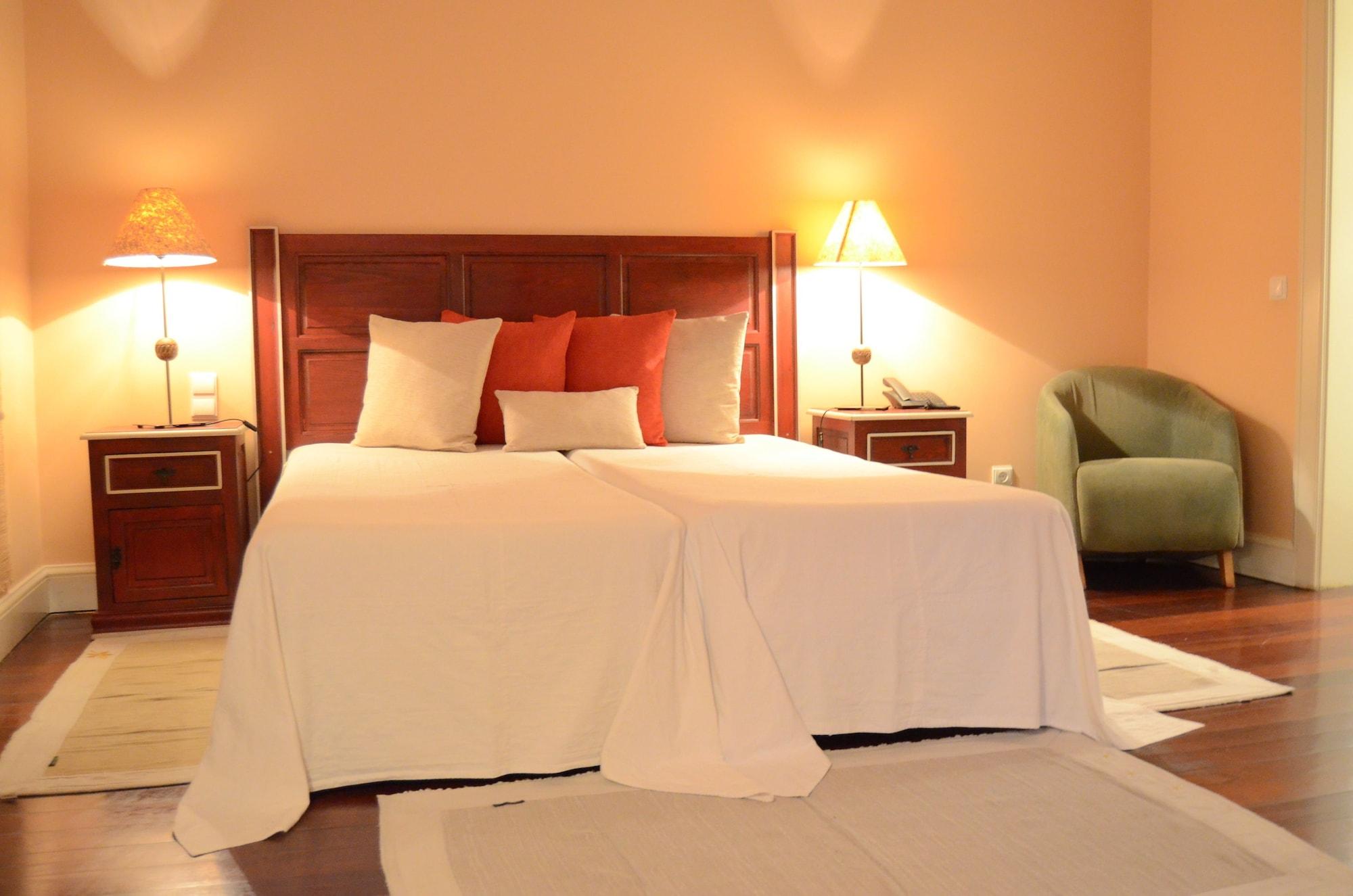 Residencial Mariazinha By Petit Hotels Φουνκάλ Εξωτερικό φωτογραφία