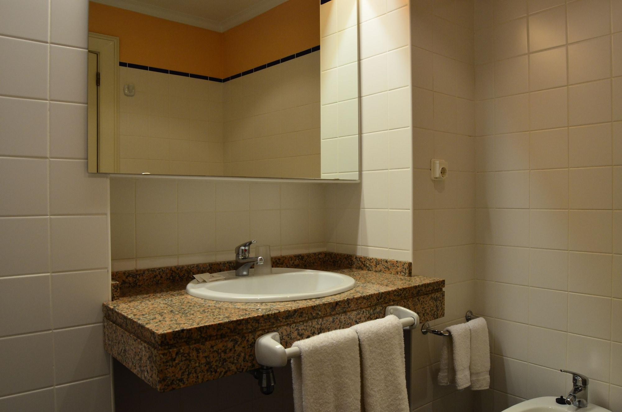 Residencial Mariazinha By Petit Hotels Φουνκάλ Εξωτερικό φωτογραφία