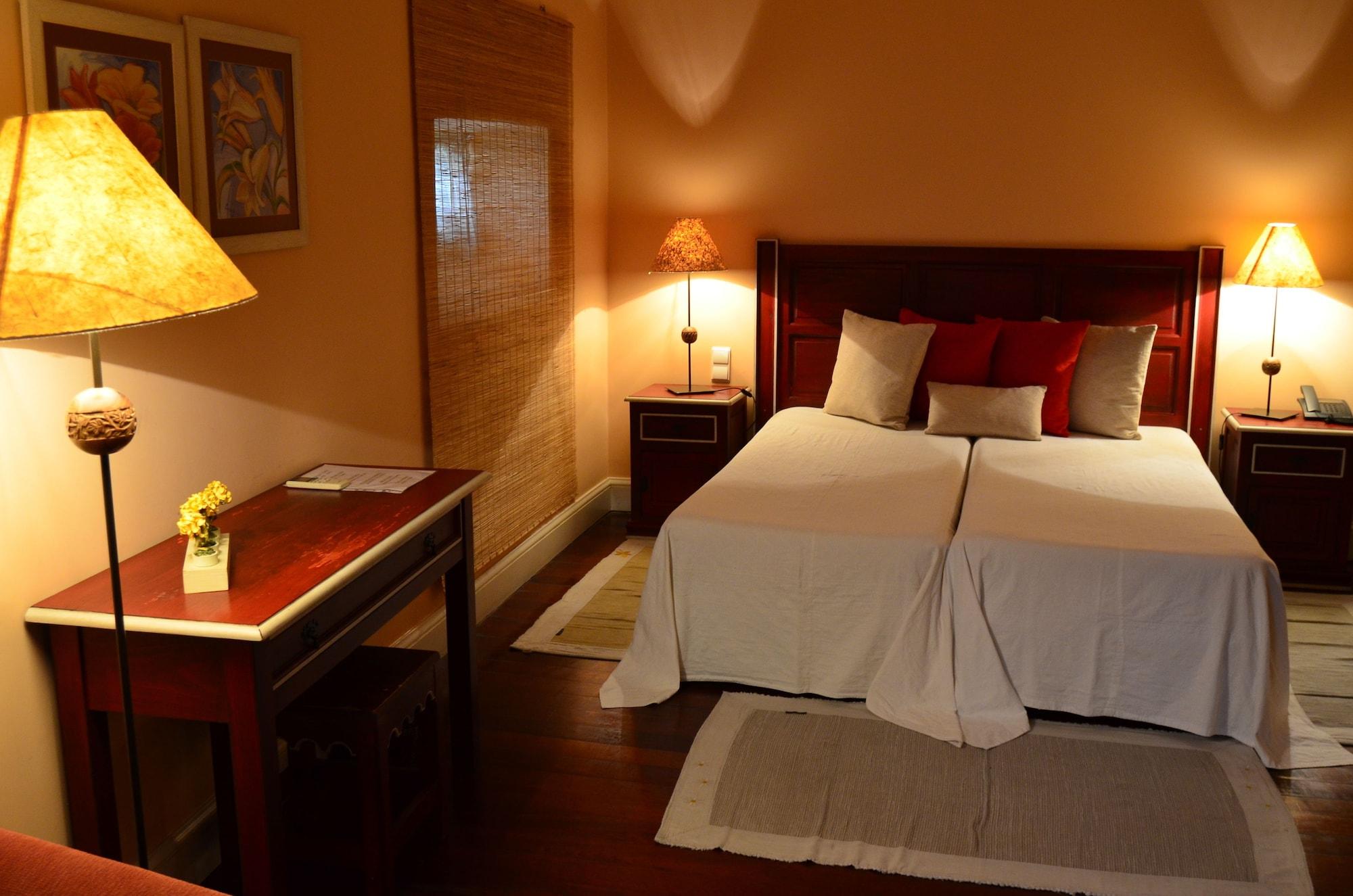Residencial Mariazinha By Petit Hotels Φουνκάλ Εξωτερικό φωτογραφία