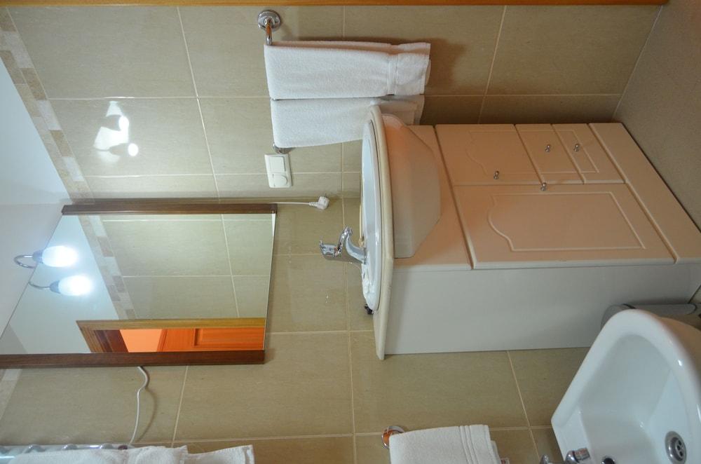Residencial Mariazinha By Petit Hotels Φουνκάλ Εξωτερικό φωτογραφία