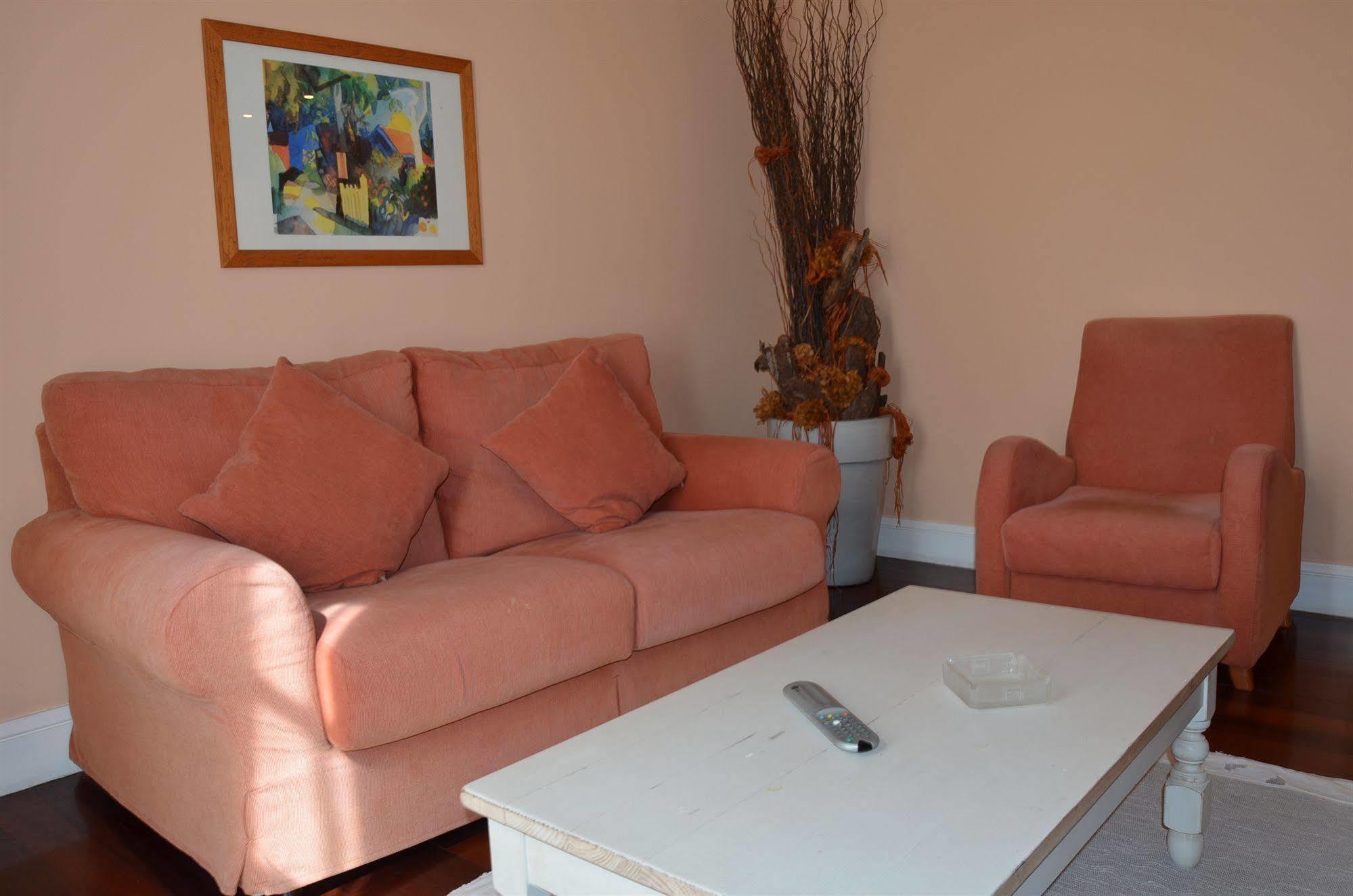 Residencial Mariazinha By Petit Hotels Φουνκάλ Εξωτερικό φωτογραφία